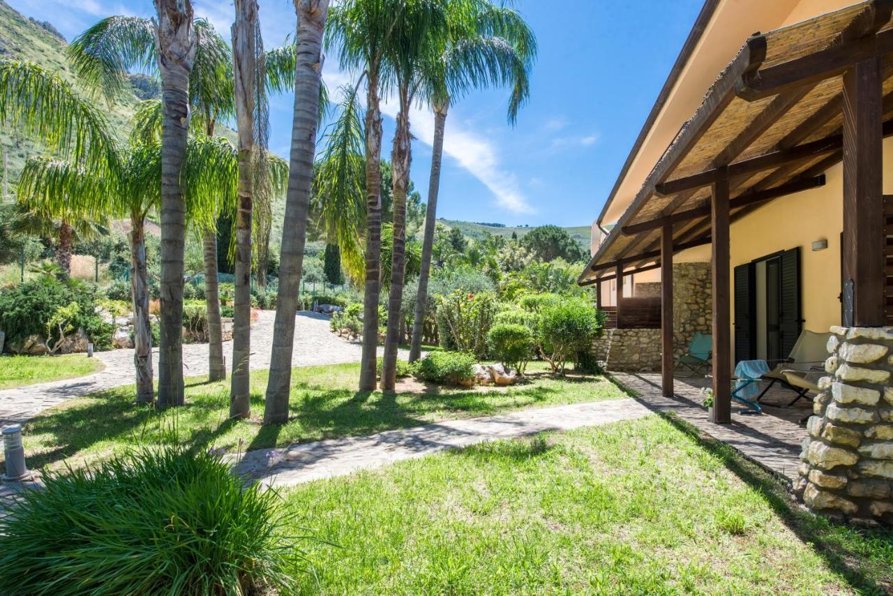 Ulivo Blu Holiday Homes 卡斯泰拉马莱 外观 照片