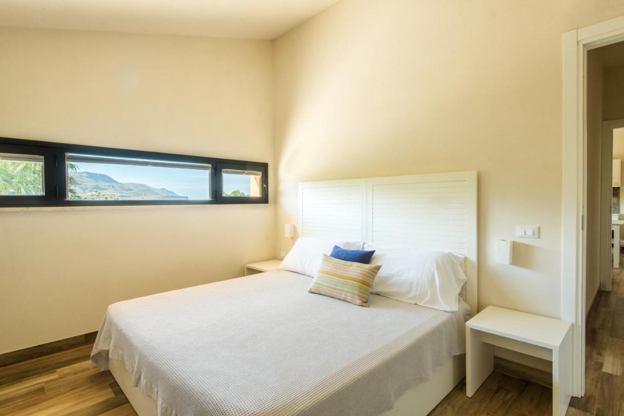Ulivo Blu Holiday Homes 卡斯泰拉马莱 外观 照片