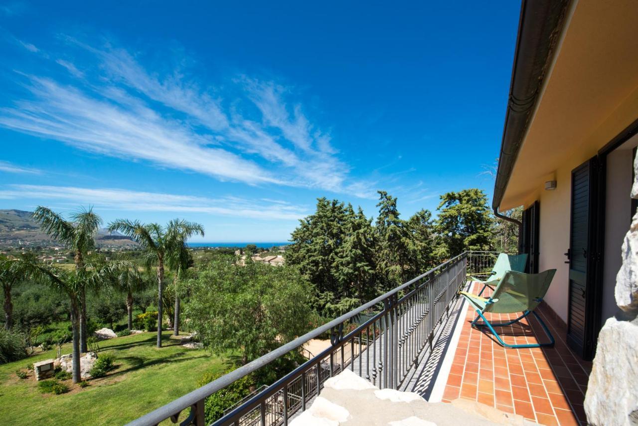 Ulivo Blu Holiday Homes 卡斯泰拉马莱 外观 照片