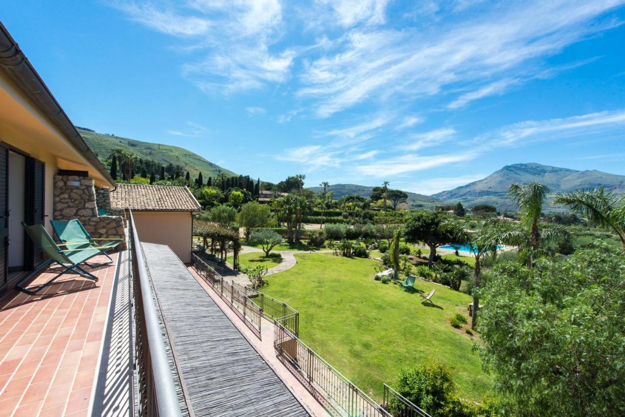 Ulivo Blu Holiday Homes 卡斯泰拉马莱 外观 照片