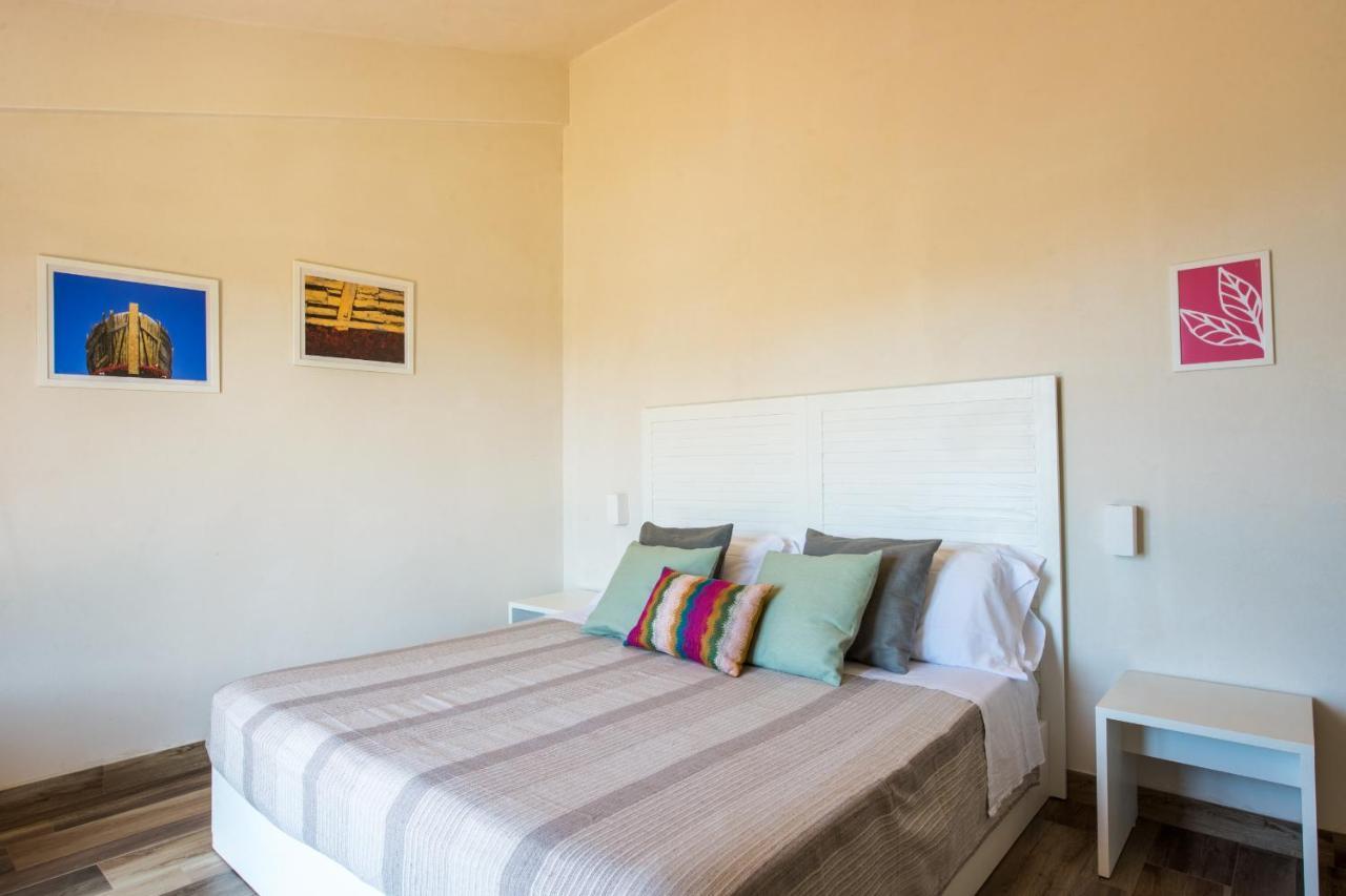 Ulivo Blu Holiday Homes 卡斯泰拉马莱 外观 照片